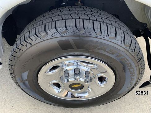 Used 2022 Chevrolet Express 3500 w/ Power Convenience Package RWD image 20