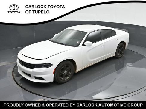 Used 2022 Dodge Charger SXT RWD image 46