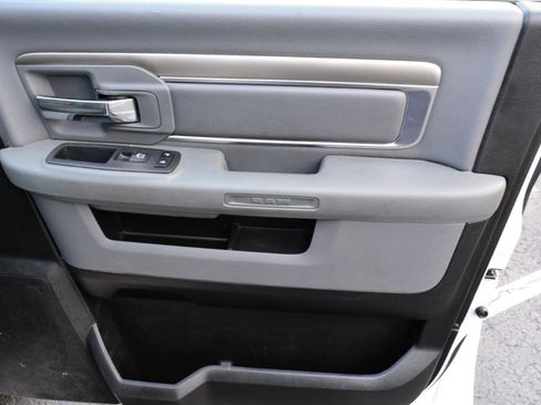 Used 2019 RAM 1500 Big Horn image 18