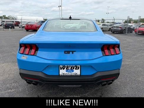 Used 2025 Ford Mustang GT Premium RWD image 7