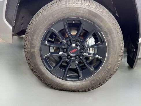 Used 2022 Toyota Tundra Limited w/ TRD Off-Road Package AWD/4WD image 14