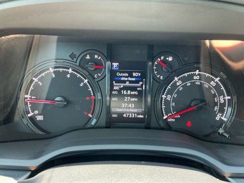 Used 2021 Toyota 4Runner Trail Special Edition AWD/4WD image 20