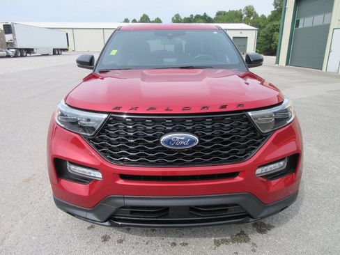 Used 2022 Ford Explorer ST w/ Equipment Group 401A AWD/4WD image 9