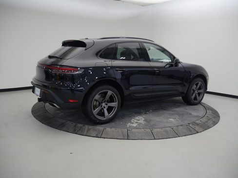 New 2026 Porsche Macan AWD/4WD image 7