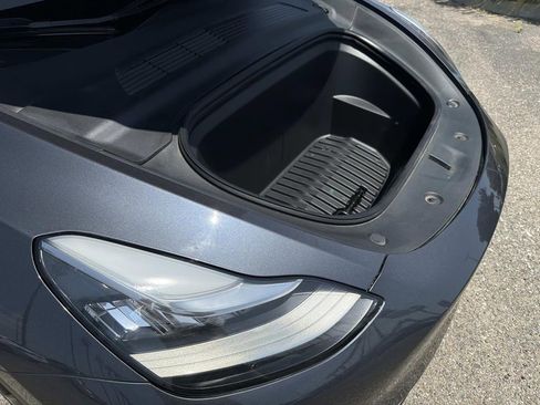 Used 2021 Tesla Model Y Long Range AWD/4WD image 24