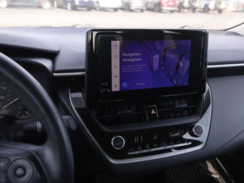 Used 2023 Toyota Corolla LE image 14