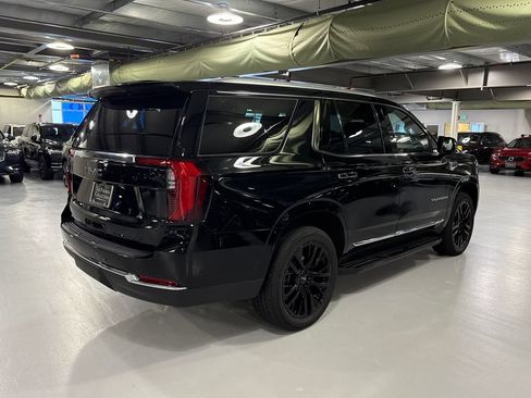 Used 2025 GMC Yukon Elevation w/ LPO, Floor Liner Package AWD/4WD image 2