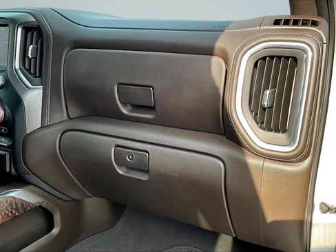Used 2022 GMC Sierra 2500 Denali AWD/4WD image 19