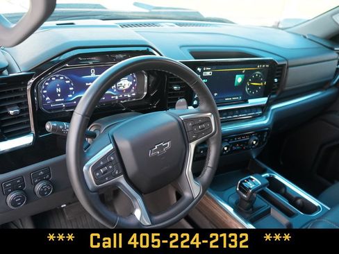 Used 2024 Chevrolet Silverado 1500 LT Trail Boss w/ Protection Package AWD/4WD image 23