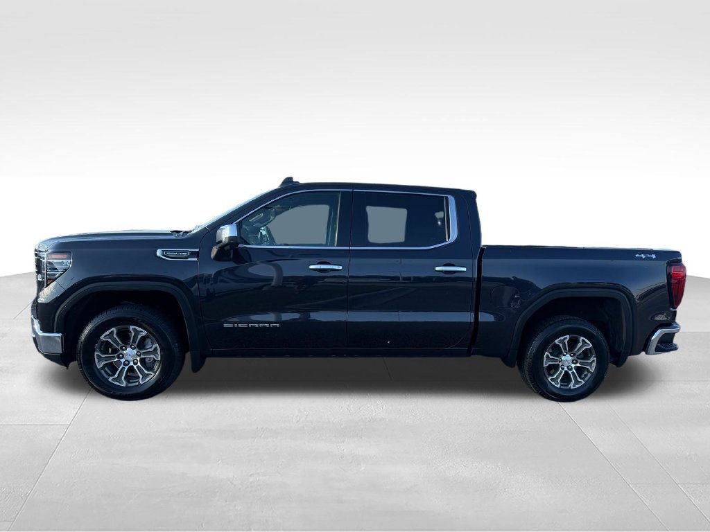 Used 2025 GMC Sierra 1500 SLT AWD/4WD image 2