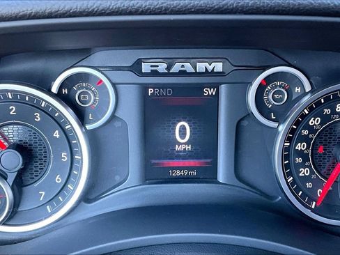 Certified 2026 RAM 2500 Big Horn AWD/4WD image 8