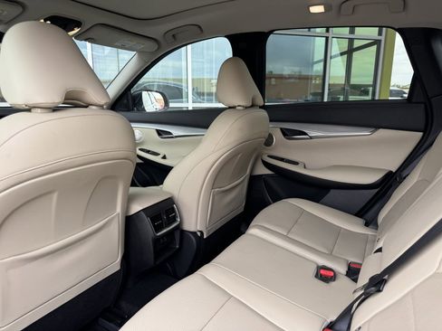 Used 2022 INFINITI QX50 Essential image 35