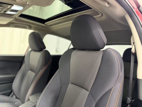 Used 2019 Subaru Crosstrek 2.0i Premium image 14