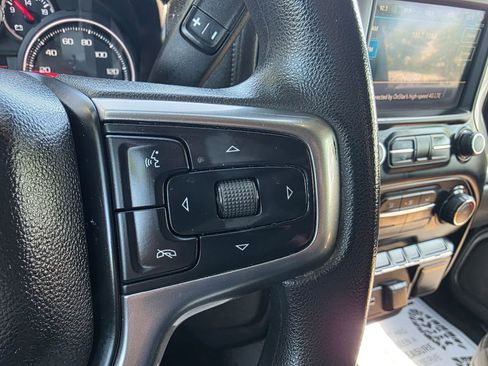 Used 2020 Chevrolet Silverado 1500 LT AWD/4WD image 19