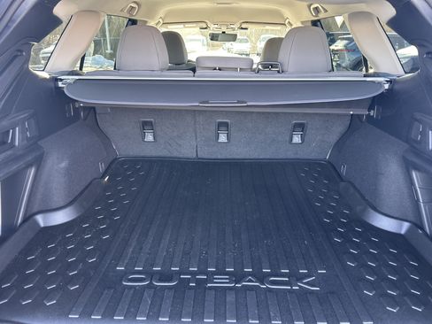 Certified 2023 Subaru Outback Premium image 25