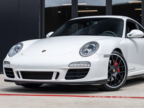 Used 2012 Porsche 911 Carrera GTS RWD image 7