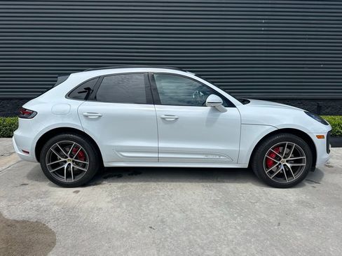Certified 2023 Porsche Macan S AWD/4WD image 10