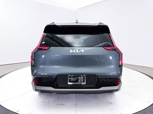 Used 2024 Kia EV9 GT-Line image 18