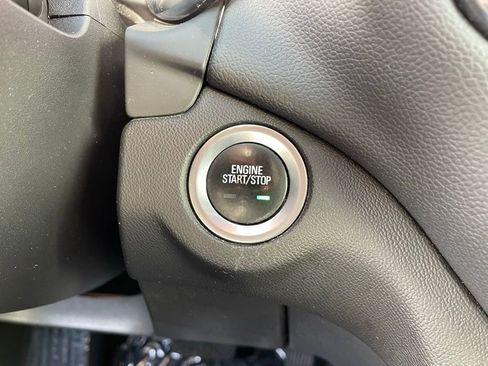 Used 2023 Chevrolet Equinox LT w/ LPO, Floor Liner Package image 21