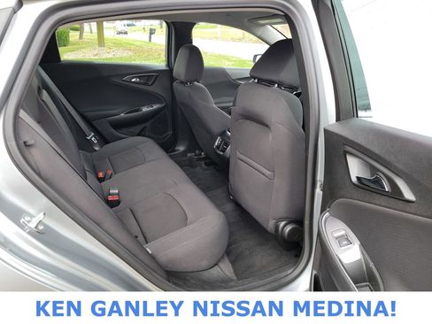 Used 2024 Chevrolet Malibu LT image 47