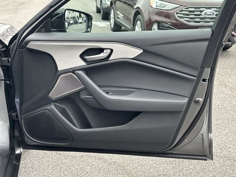 Certified 2025 Acura TLX w/ Technology Package image 13