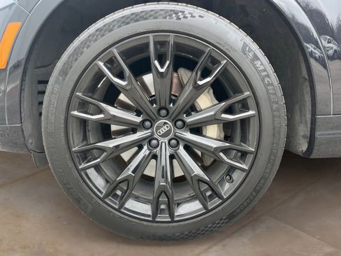 Used 2019 Audi Q7 3.0T Premium Plus w/ Premium Plus Package image 25