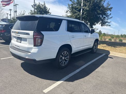 Used 2024 Chevrolet Tahoe LS image 4