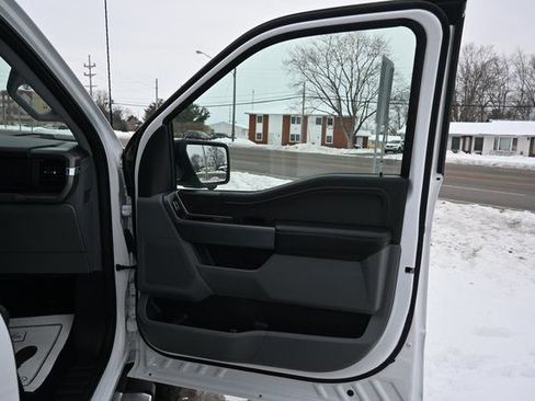 Used 2024 Ford F150 XLT w/ Tow/Haul Package image 18