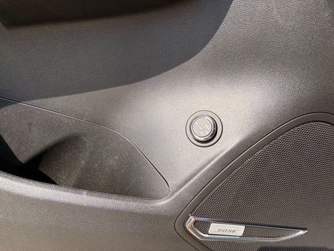 Used 2026 Buick Envision Sport Touring AWD/4WD image 35