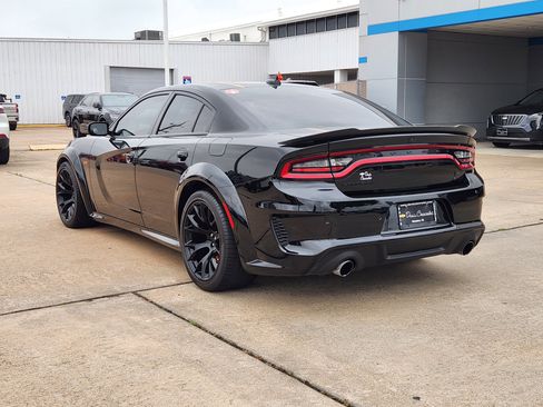 Used 2023 Dodge Charger Scat Pack RWD image 7