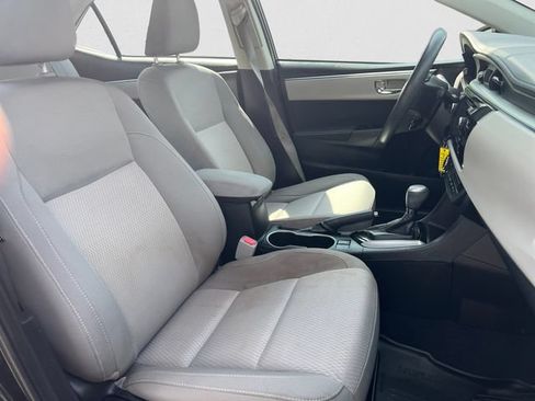 Used 2014 Toyota Corolla LE FWD image 15