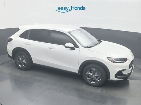 New 2026 Honda HR-V LX image 18