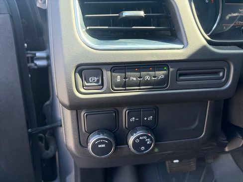 Used 2021 Chevrolet Tahoe LS RWD image 16