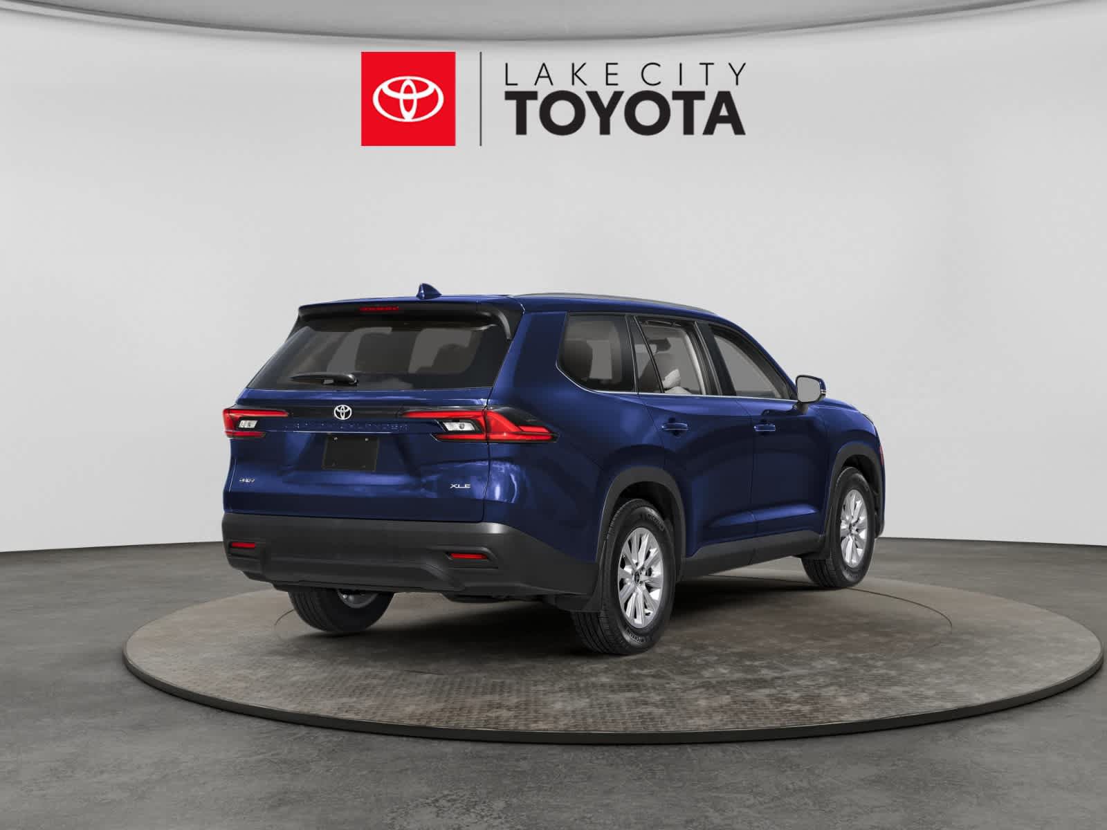 New 2026 Toyota Grand Highlander XLE FWD image 2