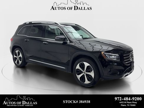Used 2025 Mercedes-Benz GLB 250 4MATIC image 1