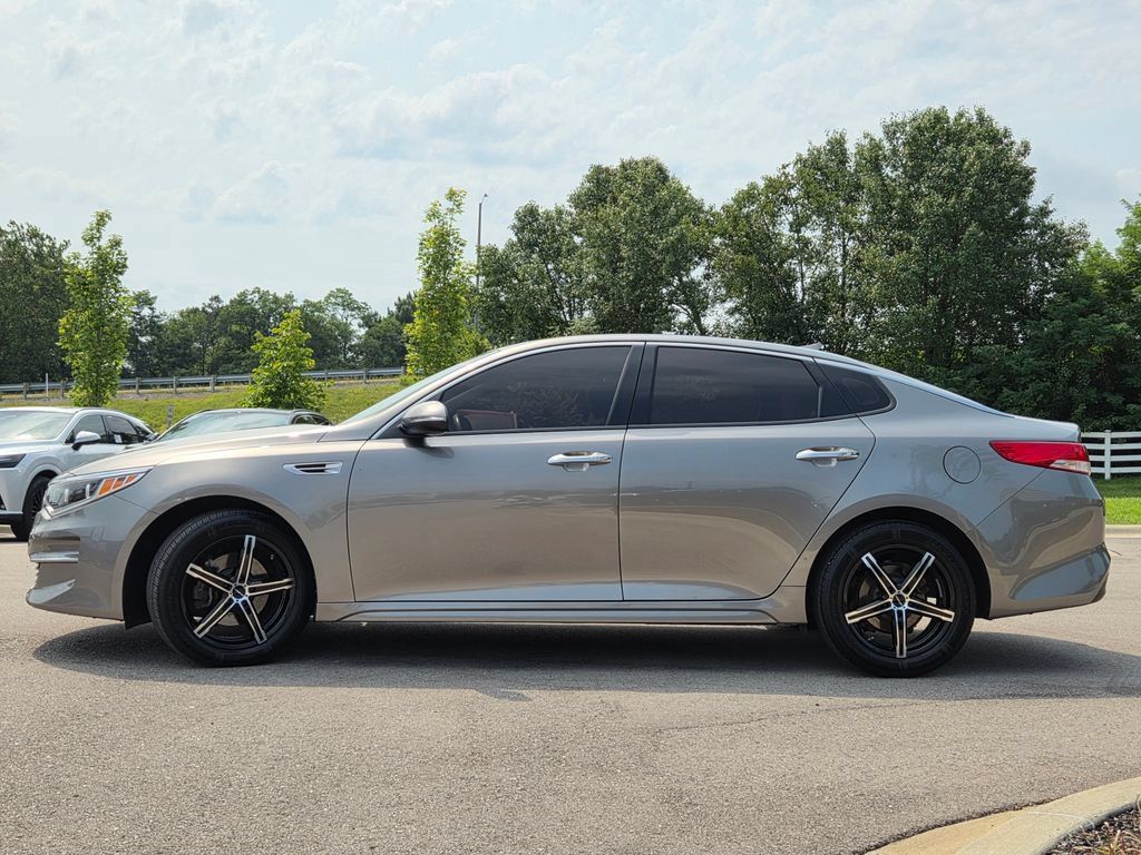 Used 2017 Kia Optima EX FWD image 23