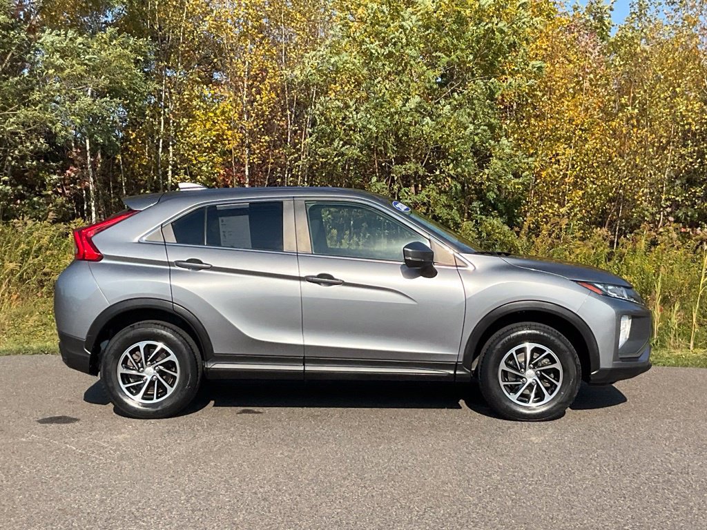Used 2020 Mitsubishi Eclipse Cross ES AWD/4WD image 19