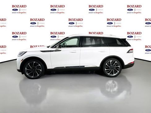 New 2026 Lincoln Aviator Reserve w/ Luxury Package image 4