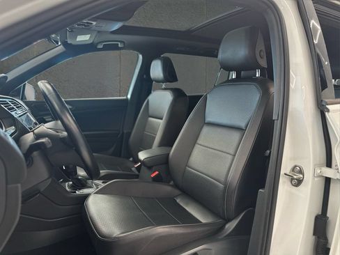 Used 2021 Volkswagen Tiguan SE R-Line AWD/4WD image 22