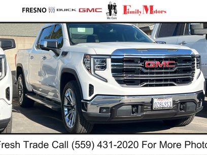 Used 2022 GMC Sierra 1500 SLT w/ SLT Convenience Package