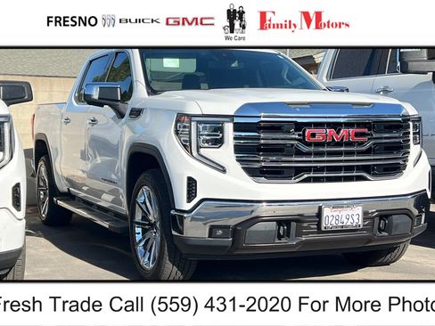 Used 2022 GMC Sierra 1500 SLT w/ SLT Convenience Package AWD/4WD image 1