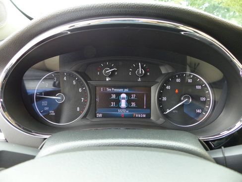 Used 2019 Buick Encore Essence w/ Experience Buick Package AWD/4WD image 29