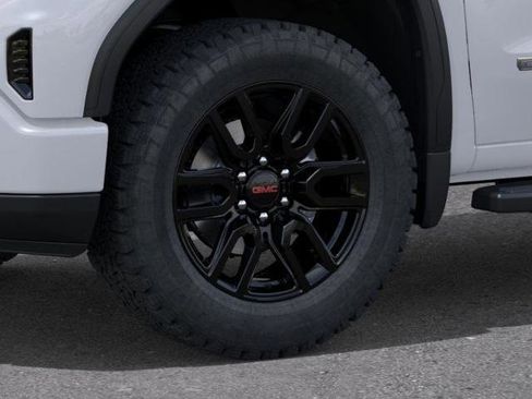 New 2026 GMC Sierra 1500 Elevation image 33