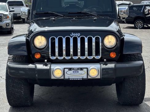 Used 2008 Jeep Wrangler Unlimited Sahara w/ Trailer Tow Group image 4