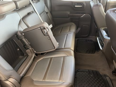 Used 2019 GMC Sierra 1500 Denali w/ Denali Ultimate Package AWD/4WD image 12