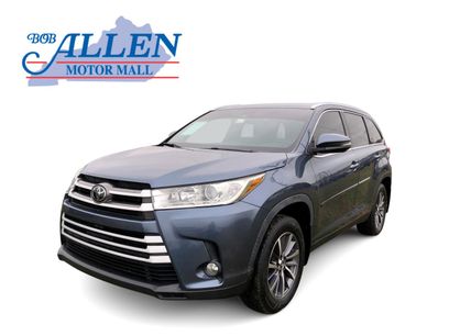 Used 2019 Toyota Highlander AWD V6
