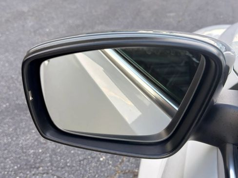 Used 2014 Volkswagen Beetle TDI FWD image 47