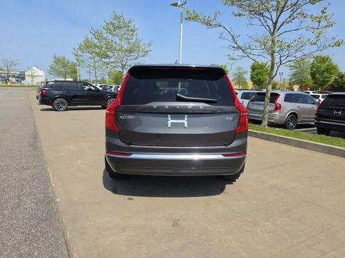 Used 2023 Volvo XC90 B6 Plus w/ Protection Package Premier AWD/4WD image 5