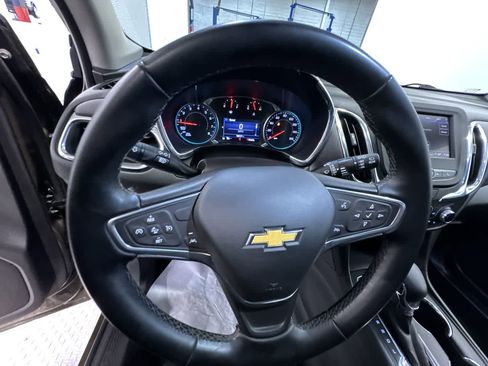 Used 2023 Chevrolet Equinox LT image 15