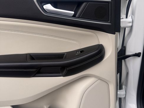 Used 2022 Ford Edge Titanium w/ Equipment Group 301A image 13